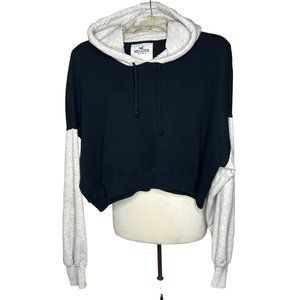 Hollister California sweatshirt hoodie cropped long sleeve size small black gray